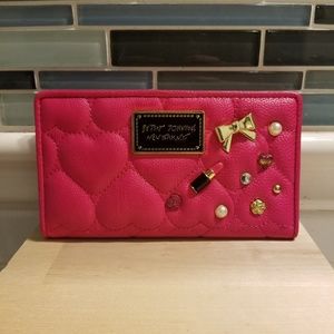 Hot pink Betsey Johnson wallet